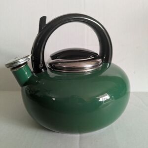 Enamel Whistling Tea Kettle Green